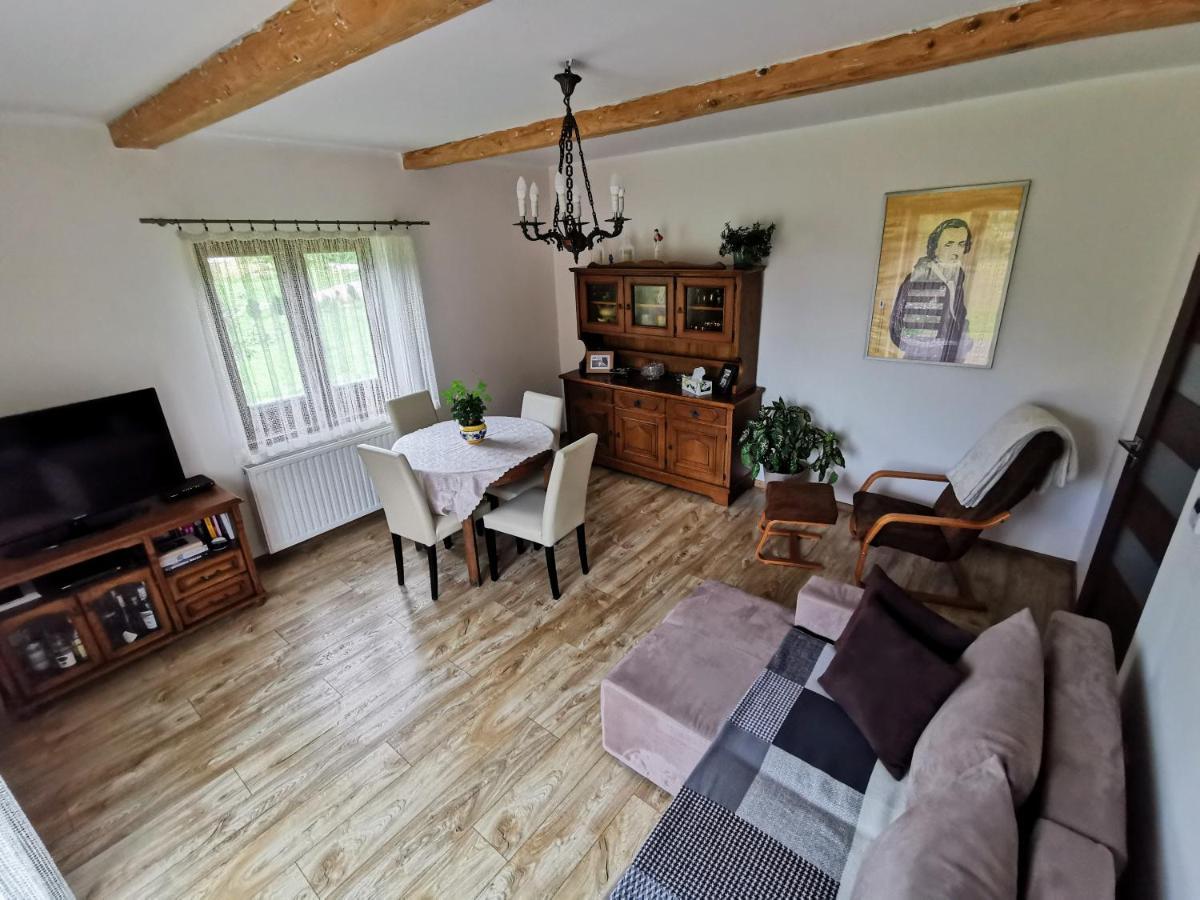 Wies Odnowa Łabowa Exteriör bild